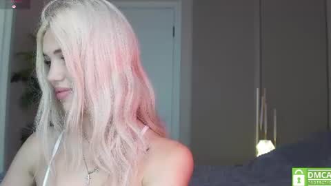 Mila and u can call me sweet bunny online show from July 3, 12:44 pm