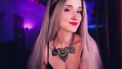 MiladyJolie online show from November 22, 2:27 pm