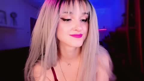 MiladyJolie online show from May 5, 3:36 am