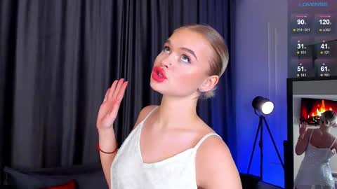 Snapshot of milafink chatting on February 10, 2:05 pm milafink online show from February 10, 2:05 pm