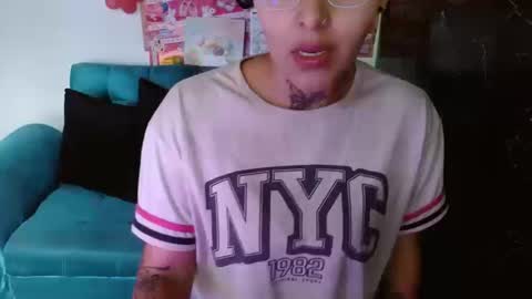 milafuckass online show from September 19, 1:34 pm