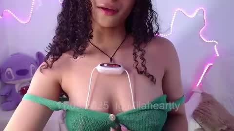 Snapshot of milah_hearrty chatting on September 11, 8:09 pm Milah online show from September 11, 8:09 pm