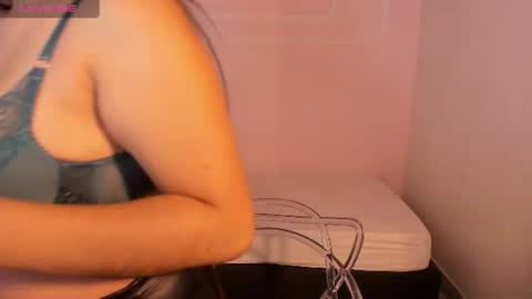Snapshot of milaheat1 chatting on August 1, 5:34 pm milaheat1 online show from August 1, 5:34 pm