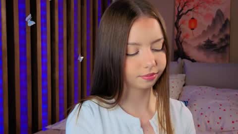 Mila online show from June 6, 3:06 pm