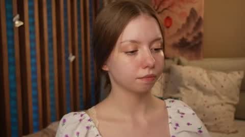 Snapshot of milaice chatting on July 9, 3:38 pm Mila online show from July 9, 3:38 pm