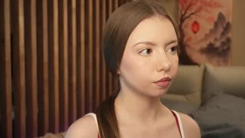 Snapshot of milaice chatting on August 2, 4:05 pm Mila online show from August 2, 4:05 pm