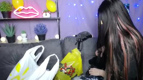 Milaloona online show from January 23, 10:01 am