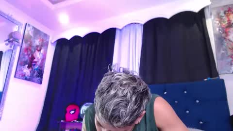 Milan Anxel online show from June 7, 1:43 am
