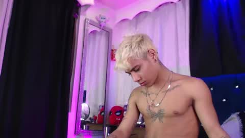 Milan Anxel online show from August 3, 1:04 am