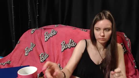 Snapshot of milana696969 chatting on November 6, 4:52 pm MilAna online show from November 6, 4:52 pm