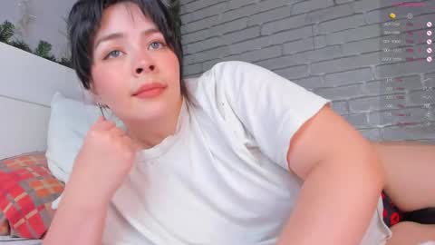 Milana online show from December 4, 2:15 pm