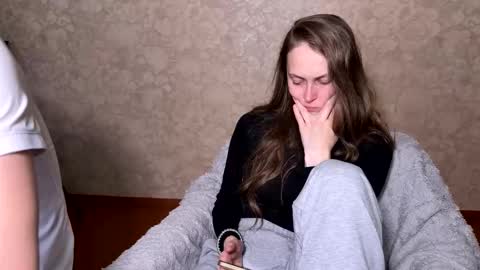 Snapshot of milana_sexwife chatting on January 7, 9:28 pm Dan and Milana online show from January 7, 9:28 pm