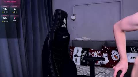 Snapshot of milana_sexwife chatting on February 11, 12:04 am Dan and Milana online show from February 11, 12:04 am