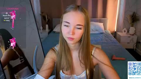 Milana online show from May 15, 1:12 am