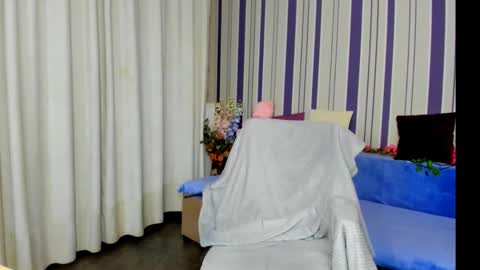 Snapshot of milanaalvis chatting on November 30, 1:15 pm MilanaAlvis online show from November 30, 1:15 pm