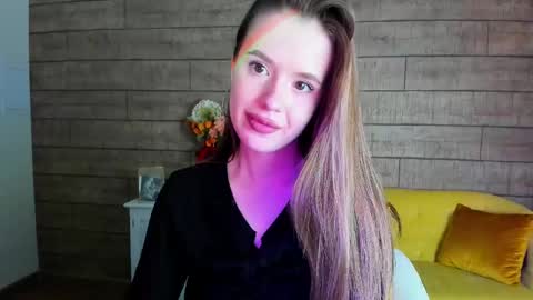 Snapshot of milanabalmain chatting on February 17, 10:40 am MilanaBalmain online show from February 17, 10:40 am