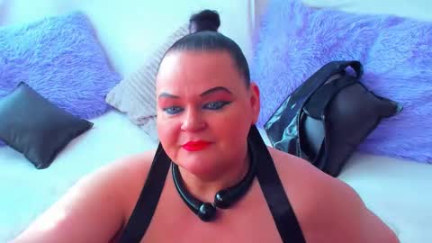 Snapshot of milanabiegert chatting on March 8, 7:16 am Lana online show from March 8, 7:16 am