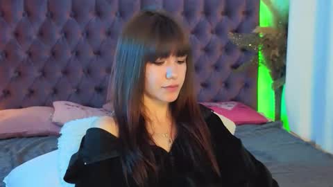 Milana online show from June 5, 6:52 am
