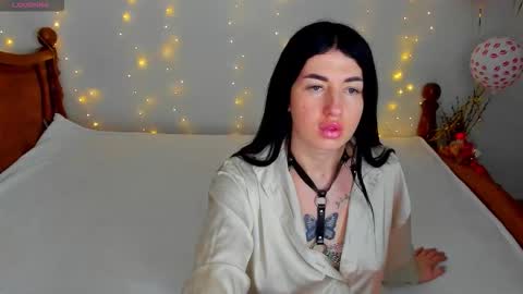 milana online show from March 15, 7:09 pm