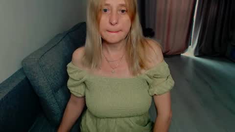 Milena online show from June 23, 7:50 am