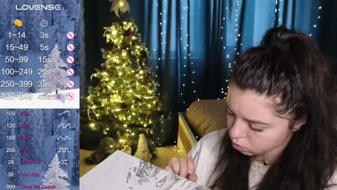 Snapshot of milania_hot_foxy chatting on January 13, 10:36 am Mila online show from January 13, 10:36 am