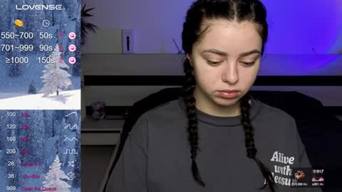 Snapshot of milania_hot_foxy chatting on January 24, 12:10 pm Mila online show from January 24, 12:10 pm