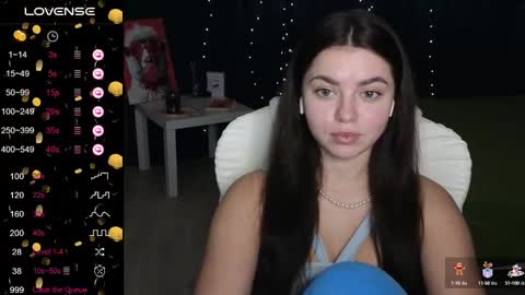 Snapshot of milania_hot_foxy chatting on February 23, 3:40 pm Mila online show from February 23, 3:40 pm