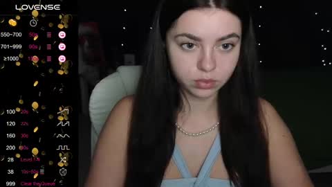 Snapshot of milania_hot_foxy chatting on February 23, 6:45 pm Mila online show from February 23, 6:45 pm