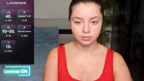 Snapshot of milania_hot_foxy chatting on October 8, 5:21 pm Mila online show from October 8, 5:21 pm