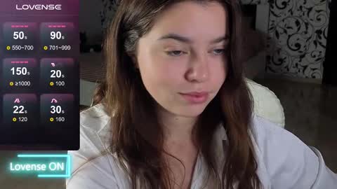 Snapshot of milania_hot_foxy chatting on November 20, 11:26 pm Mila online show from November 20, 11:26 pm