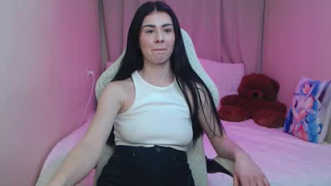 milasecretsss online show from March 2, 1:07 pm