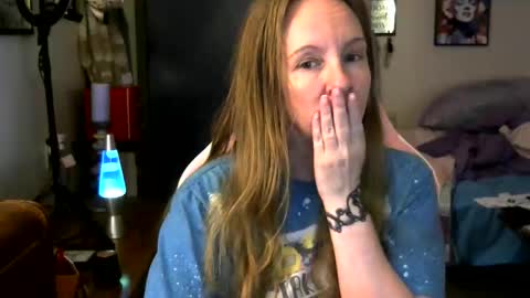 Mila online show from May 27, 3:09 pm
