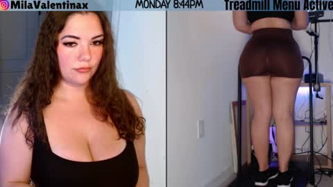 Mila Valentina online show from January 13, 1:44 am