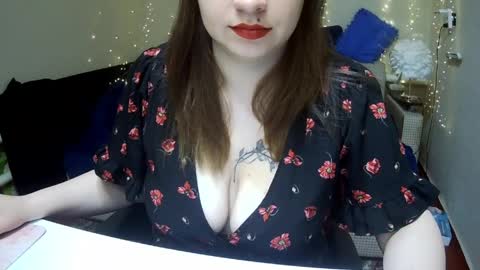 Snapshot of milaxcute chatting on May 26, 7:37 am Milaxcute online show from May 26, 7:37 am