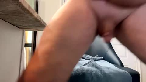 Snapshot of milbert chatting on October 7, 2:58 pm milbert online show from October 7, 2:58 pm