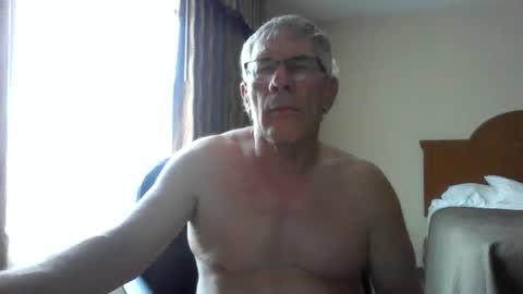Snapshot of milehi1958 chatting on June 28, 12:44 pm Milehi1958 online show from June 28, 12:44 pm