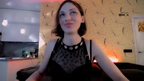 Milena Hardy online show from December 9, 7:28 am