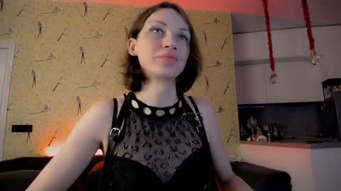 Milena Hardy online show from January 4, 4:44 am