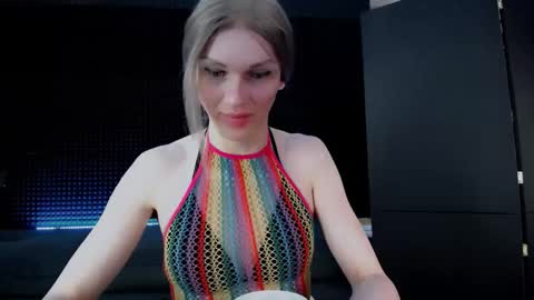 Milena Hardy online show from September 19, 4:14 am