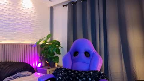 milena_lawson online show from November 1, 11:12 am