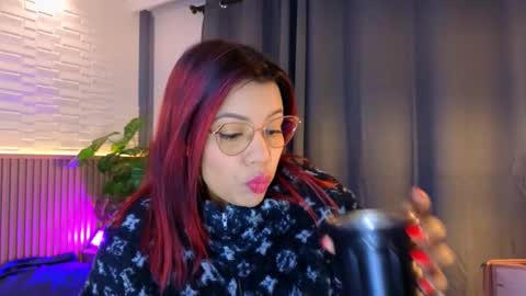milena_lawson online show from November 4, 11:09 am