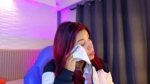 milena_lawson online show from January 6, 12:31 pm