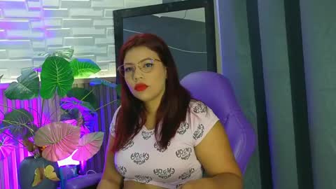 Snapshot of milena_lawson chatting on May 23, 1:04 pm milena_lawson online show from May 23, 1:04 pm