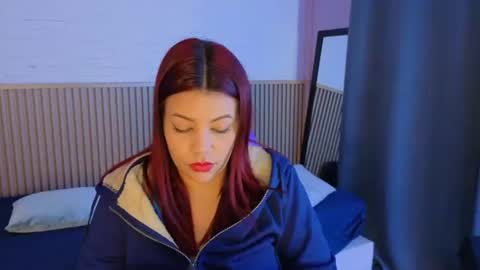 Snapshot of milena_lawson chatting on June 22, 12:46 pm milena_lawson online show from June 22, 12:46 pm