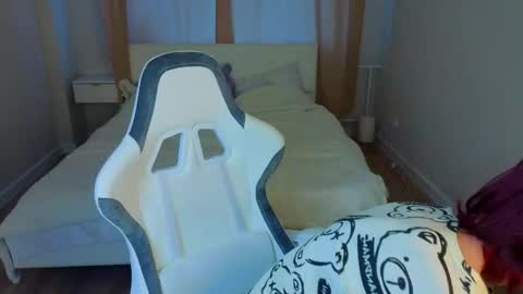 Milena online show from May 13, 1:25 am