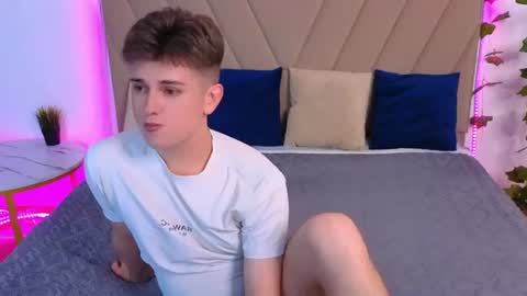 Miles online show from July 17, 11:53 pm