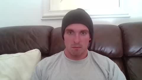 milesuppal online show from April 23, 3:03 pm