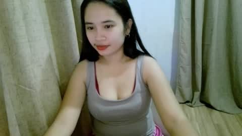 Snapshot of miletera chatting on November 11, 9:48 pm miletera online show from November 11, 9:48 pm