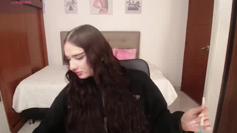 Miley online show from January 7, 3:58 pm