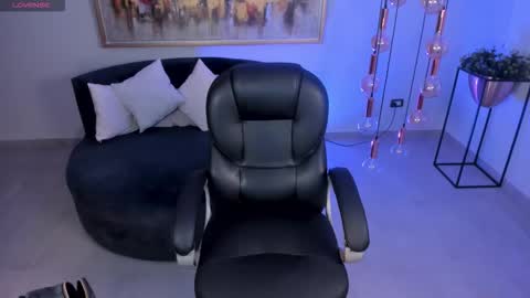 Miley Cruz  IG miley model23 online show from January 15, 9:18 pm